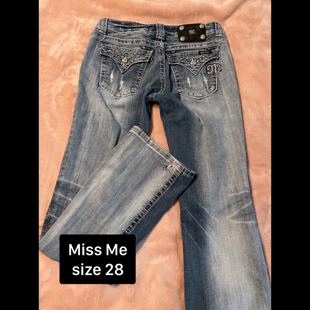 Miss Me jeans size 28 (women’s 5/6)